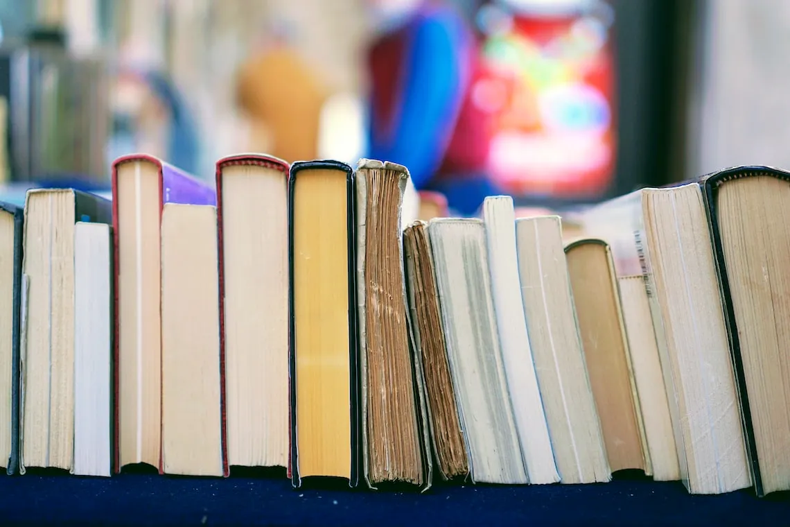 Book shelf